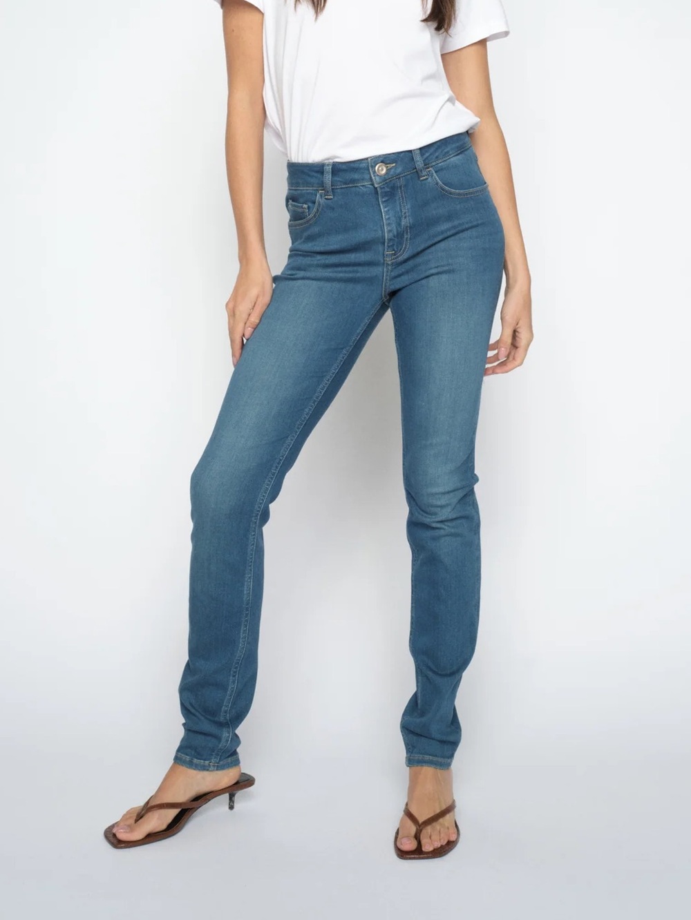MOS MOSH MMVice Jeans Ebru Wash • Size 27 • Straight Stretch Slim Fit • NWT